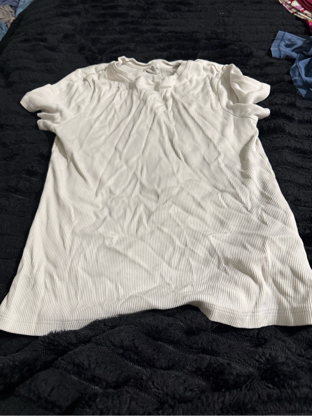 Nicole Miller Cream Ribbed Short Sleeve Tee